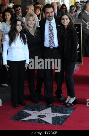 Actor Joe Mantegna poses with his wife Arlene (2nd-L) and their daughters Mia (L) and Gia (R), during an unveiling ceremony honoring him with the 2,438th star of the Hollywood Walk of Fame in Los Angeles on April 29, 2011.    UPI/Jim Ruymen Stock Photo