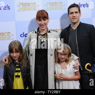 Actress Molly Ringwald and her husband Panio Gianopoulos and their ...