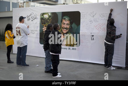 Los angeles lakers banner hi-res stock photography and images - Alamy