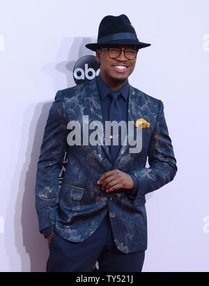 Musician Ne-Yo arrives for the 42nd annual American Music Awards held at Nokia Theatre L.A. Live in Los Angeles on November 23, 2014.   UPI/Jim Ruymen Stock Photo
