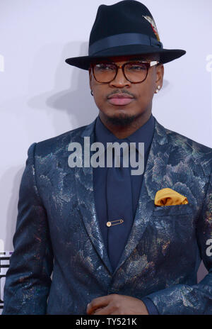 Musician Ne-Yo arrives for the 42nd annual American Music Awards held at Nokia Theatre L.A. Live in Los Angeles on November 23, 2014.   UPI/Jim Ruymen Stock Photo