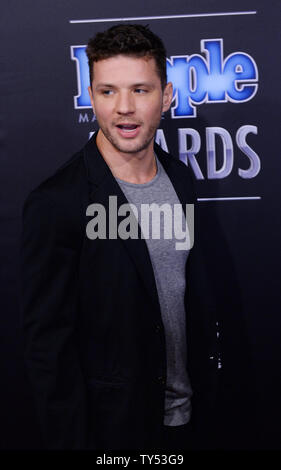Actor Ryan Phillippe attends the 1st annual PEOPLE Magazine Awards at ...