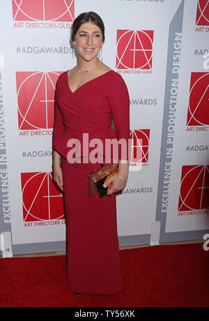actress-mayim-bialik-arrives-at-the-19th-annual-screen-actors-guild