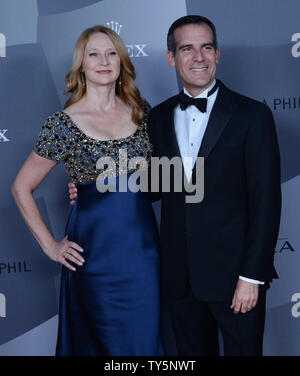 Mayor Eric Garcetti (R) and his wife Amy Wakeland attend Los Angeles Philharmonic's opening night concert at Walt Disney Concert Hall in Los Angeles on September 29, 2015.  Photo by Jim Ruymen/UPI Stock Photo