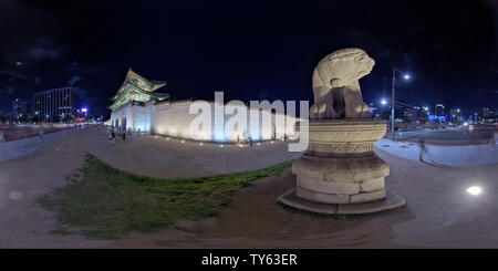 360 degree panoramic view of Seoul, South Korea - 22 June 2019 360 degrees panorama view of Gyeongbokgung Palace and City Center.