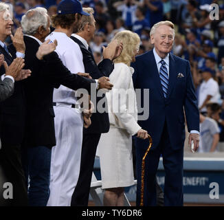 The microphone of Los Angeles Dodgers broadcaster Vin Scully at the Retired  Numbers Plaza at Dodger Stadium, Wednesday, Jan. 13, 2021, in Los Angeles.  (Kirby Lee via AP Stock Photo - Alamy