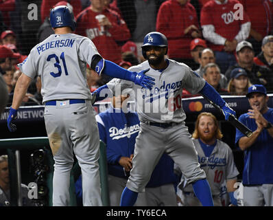 Andrew Toles runs Los Angeles Dodgers past Chicago Cubs - UPI