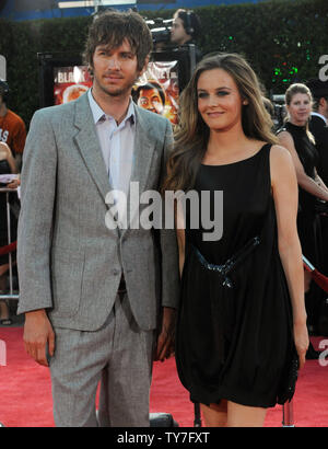 Alicia Silverstone & Christopher Jarecki attend the 'Babel' Premiere ...