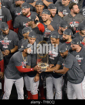 World series trophy baseball hi-res stock photography and images - Alamy