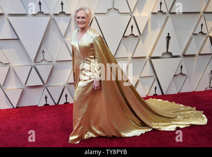 Glenn close oscars 2019 dress hotsell