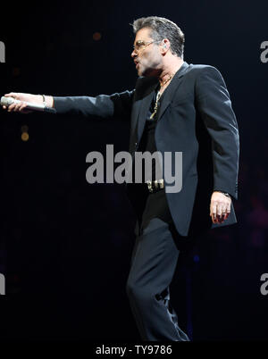 George Michael performs at the MGM Grand arena in Las Vegas, Nevada on June 21, 2008. The English vocalist and former lead singer of Wham! is in the midst of first tour of North America in 17 years in support of his most recent album 'Twenty Five' .  (UPI Photo/Daniel Gluskoter) Stock Photo