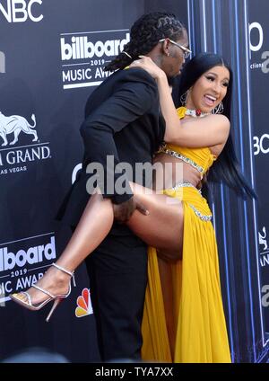 Offset (L) and Cardi B arrive for the 2019 Billboard Music Awards at the  MGM Grand Garden Arena in Las Vegas, Nevada on May 1, 2019. Photo by Jim  Ruymen/UPI Stock Photo - Alamy