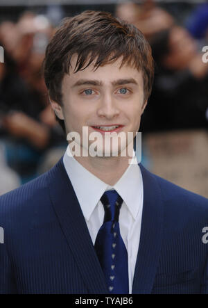 British actor Daniel Radcliffe attends the European  premiere of 'Harry Potter And The Order Of The Phoenix' at Odeon, Leicester Square in London on July 3, 2007.  (UPI Photo/Rune Hellestad) Stock Photo