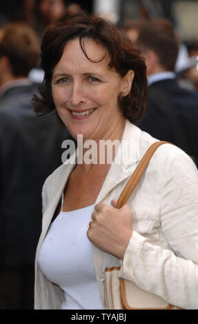 Fiona shaw on sale harry potter