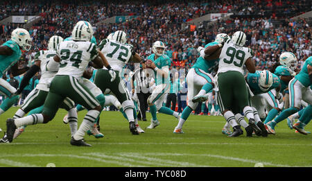 Throwback Thursday: New York Giants down Dolphins at Wembley in 2007