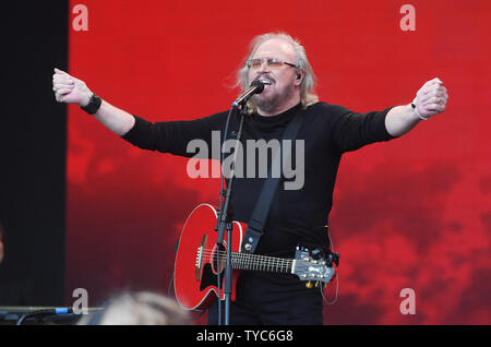 American singer Barry Gibb performs at the Glastonbury Music Festival on June 25, 2017 in Somerset, England.  Photo by Rune Hellestad/ UPI Stock Photo