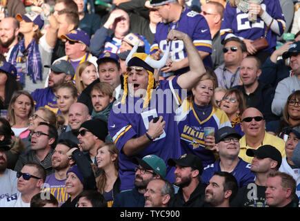 Minnesota Vikings 33-16 Cleveland Browns: Twickenham record crowd