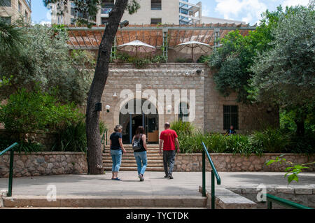 Exterior of the Ticho House, Jerusalem, Israel. Now housing a permanent exhibition of the artwork of Anna Ticho (1894-1980) Stock Photo