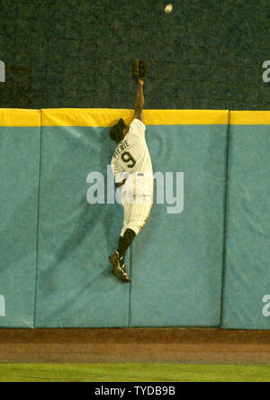 Florida Marlins' Juan Pierre, center, celebrates with teammates after the  Marlins beat the Arizona Diamondbacks 11-2, Saturday May 22, 2004, in  Miami. (AP Photo/David Adame Stock Photo - Alamy