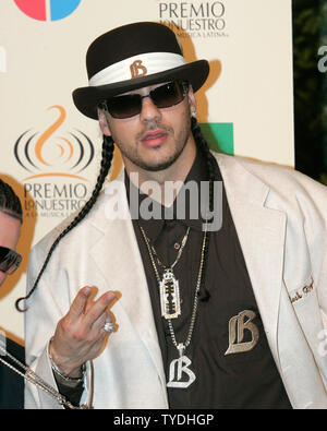 Don Dinero arrives on the red carpet prior to the Premio Lo Nuestro award show, at the American Airlines Arena, in Miami,  Florida, on February 23, 2006.  (UPI Photo/Michael Bush) Stock Photo