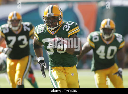 Vintage 2000's Original Green Bay Packers 30 Ahman Green 