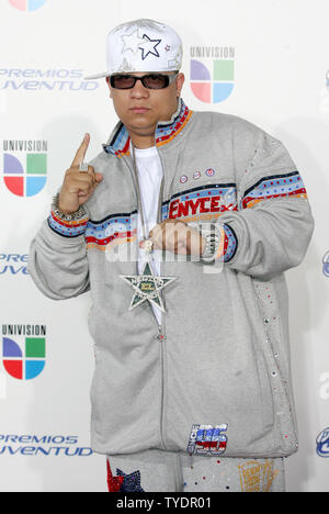 Daddy Yankee arrives for the 2007 Premios Juventud Awards at the University  of Miami BankUnited Center in Coral Gables, Florida on July 19, 2007 Stock  Photo - Alamy