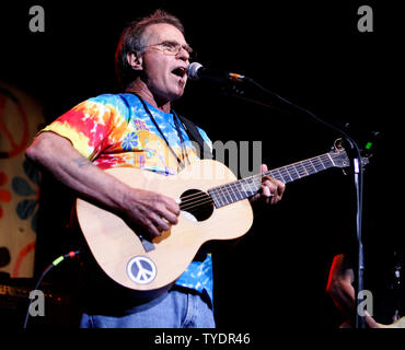 Country Joe McDonald performs in the HippieFest  tour at the Seminole Hard Rock Hotel and Casino in Hollywood, Florida on August 2, 2007. (UPI Photo/Michael Bush) Stock Photo