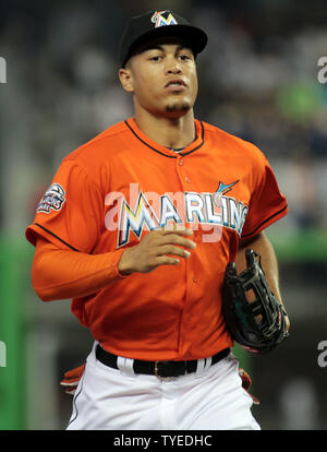 Giancarlo stanton best sale orange jersey