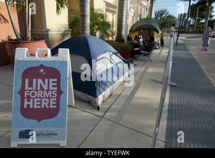 Local residents camp out in tents outside of the Best Buy super electronics store in Boynton Beach, Florida, on November 21, 2012.  Shoppers started to line up on Sunday November 18, 2012 at 5:30 A.M. in order to take advantage of the pre holiday bargains on electronics. UPI/Gary I Rothstein Stock Photo