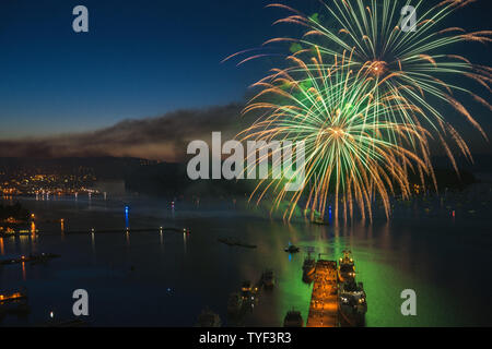 Fireworks above the inner harbor in Nanaimo, British Columbia, on Vancouver Island in Canada. Stock Photo