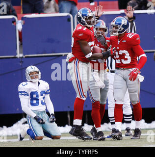 New york giants r w mcquarters hi-res stock photography and images - Alamy