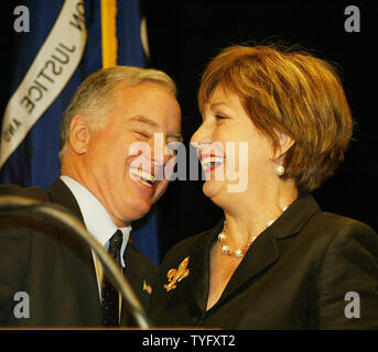 Democratic National Committee Chairman Howard Dean shares a laugh with Louisiana Gov. Kathleen Blanco at the DNC spring meeting April 22, 2006, at the Sheraton Hotel in New Orleans.    (UPI Photo/A.J. Sisco) Stock Photo