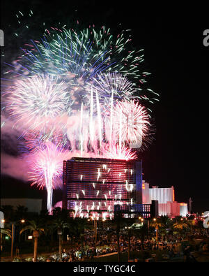 The landmark Stardust Hotel and Casino on the Las Vegas Strip was imploded in the early morning of March 13, 2007.  The Stardust opened in 1958 and was considered Las Vegas' first mass-market casino due to cheap rates, food and drinks.  It came down in a show of fireworks and ended in a cloud of dust.  (UPI Photo/David Allio) Stock Photo