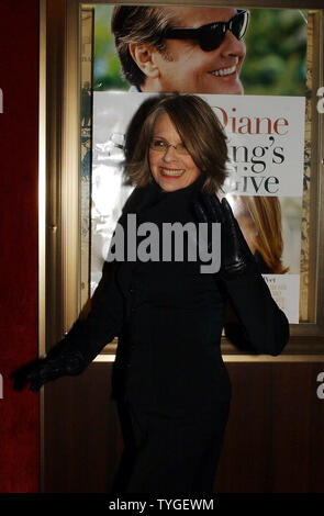 DIANE KEATON, JACK NICHOLSON POSTER, REDS, 1981 Stock Photo - Alamy