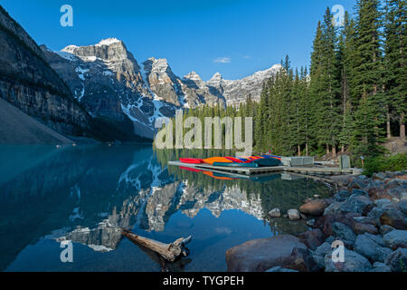 Moraine Lake, Banff National Park, Canada Stock Photo