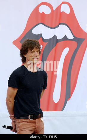 Mick Jagger poses on May 10, 2005 for the media at New York's Lincoln Center after performing and chatting about the upcoming 2005/2006 world tour for the Rolling Stones.  (UPI Photo/Ezio Petersen) Stock Photo