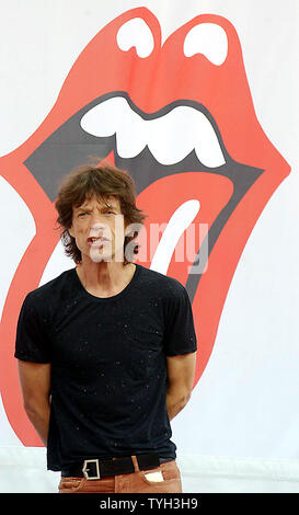 Mick Jagger poses on May 10, 2005 for the media at New York's Lincoln Center after performing and chatting about the upcoming 2005/2006 world tour for the Rolling Stones.  (UPI Photo/Ezio Petersen) Stock Photo