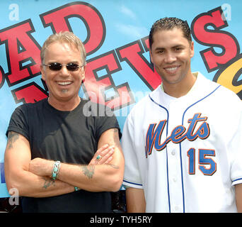 Actor Billy Bob Thornton who stars in the remake of the 1976 film 'Bad News Bears' poses with New York Mets center fielder Carlos Beltran during a July 19, 2005 promotional event in New York for the film at Harlem RBI baseball field. (UPI Photo/Ezio Petersen) Stock Photo