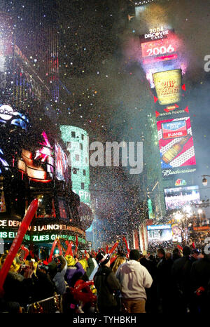 Times Square New Years Eve/ダン ウェイナー/ポスター Times Square New Years Eve（ダン ウェイナー） ポスター販売の
