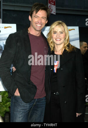 Hugh Jackman and Kate Winslet pose for pictures at the premiere of their new movie 'Flushed Away' at the AMC Lincoln Square Theater in New York on October 29, 2006.  (UPI Photo/Laura Cavanaugh) Stock Photo