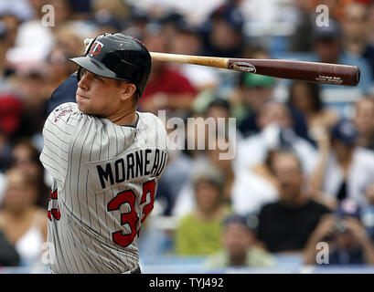 Yankees will have to deal with red-hot Justin Morneau in Minnesota