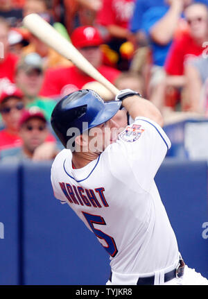 New York Mets David Wright hits an RBI single in the third inning against the Philadelphia Phillies at Shea Stadium in New York City on July 24, 2008. The New York Mets defeated the Philadelphia Phillies 3-1 and move into first place in the division.     (UPI Photo/John Angelillo) Stock Photo