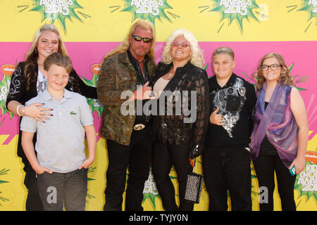 ***FILE PHOTO*** Beth Chapman, wife of Dog The Bounty Hunter, loses battle against throat cancer at the age of 51. LOS ANGELES, CA - MARCH 23: Duane 'Dog' Chapman and Beth Chapman at Nickelodeon's 26th Annual Kids' Choice Awards at USC Galen Center on March 23, 2013 in Los Angeles, California. Credit: mpi21/MediaPunch Inc. Stock Photo
