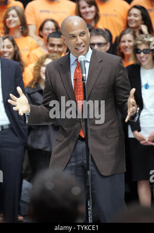 Newark, New Jersey Mayor Cory Booker attends the Entertainment Industry Foundation press conference announcing two major initiatives encouraging volunteerism at Father Duffy Square in New York on September 10, 2009.       UPI/Laura Cavanaugh Stock Photo