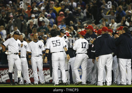 Lou gehrig and uniform hi-res stock photography and images - Alamy