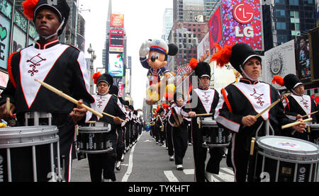 Sailor Mickey floats down the parade route at the Macy's 83rd ...