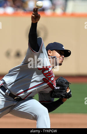 Jair Jurrigens #49 Atlanta Braves Pitcher  Atlanta braves pitchers, Atlanta  braves, Braves