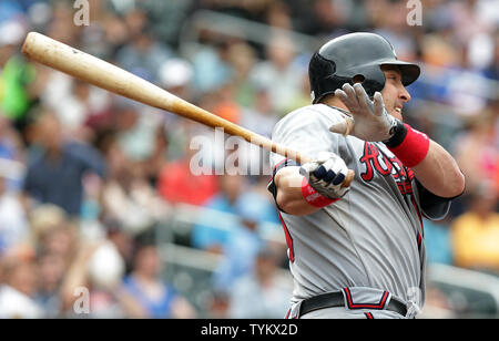 10 July, 2010: Atlanta Braves starting pitcher Tim Hudson (15