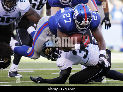 28 November 2010: New York Giants defensive end Justin Tuck (91) during the  game where the New York Giants hosted the Jacksonville Jaguars at the New  Meadowlands Stadium in East Rutherford, NJ.