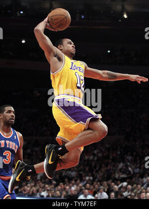 shannon brown dunk